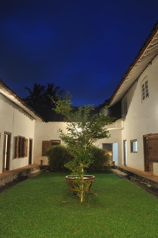 Atapattu Walawwa Villa กอลล์ ภายนอก รูปภาพ