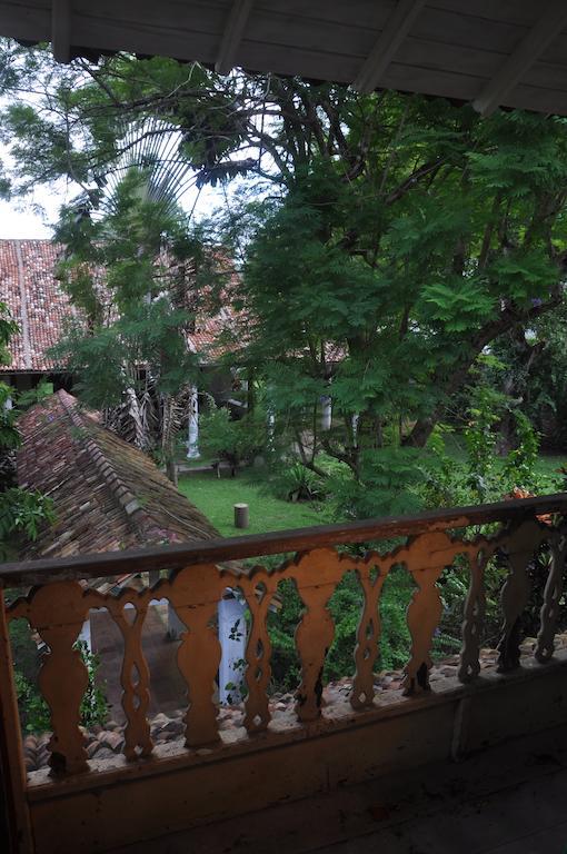 Atapattu Walawwa Villa กอลล์ ภายนอก รูปภาพ