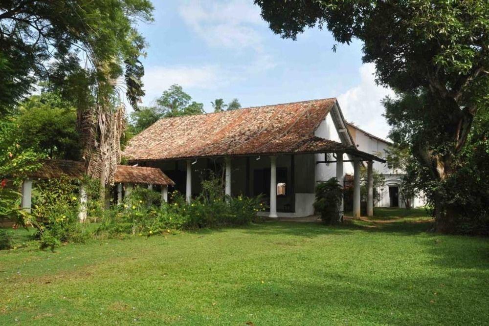 Atapattu Walawwa Villa กอลล์ ภายนอก รูปภาพ