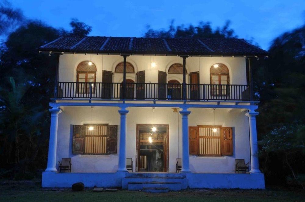 Atapattu Walawwa Villa กอลล์ ภายนอก รูปภาพ